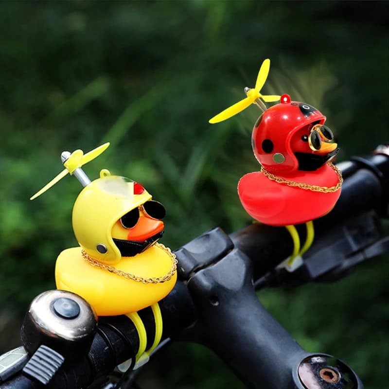 Cute Yellow Duck Car Decoration – Helmet Propeller Duck Toy with Sunglasses & Chain