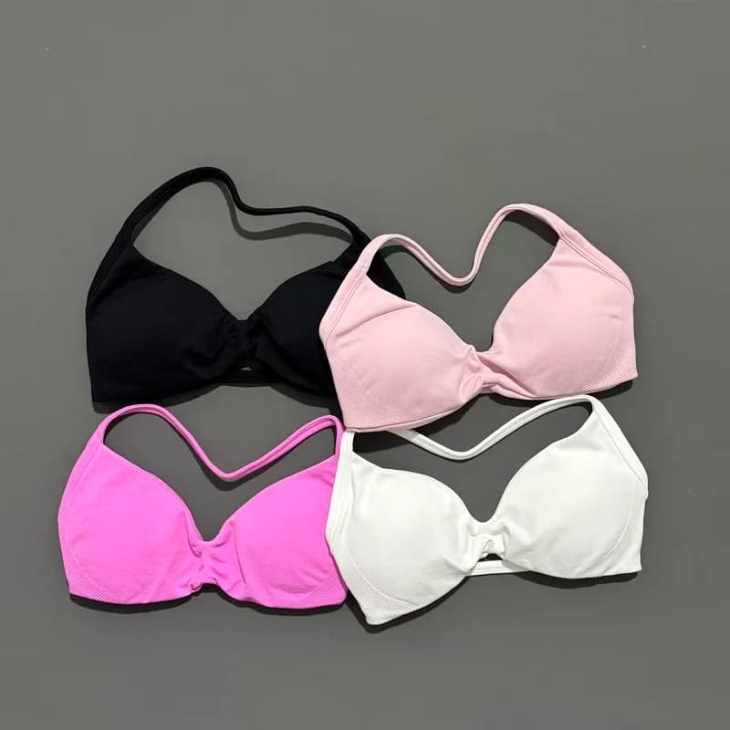 Women’s Strappy Sports Bra – High Support Seamless Workout Top with Scrunch Push-Up Design